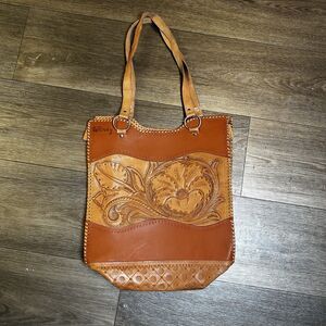 Womens Natural Grain Leather Tote Bag Embossed Tooled Zip Top Closer “Wendy”